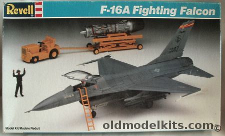Revell 1/72 F-16A Fighting Falcon with Engine Stand - Tractor and Crew, 4362 plastic model kit